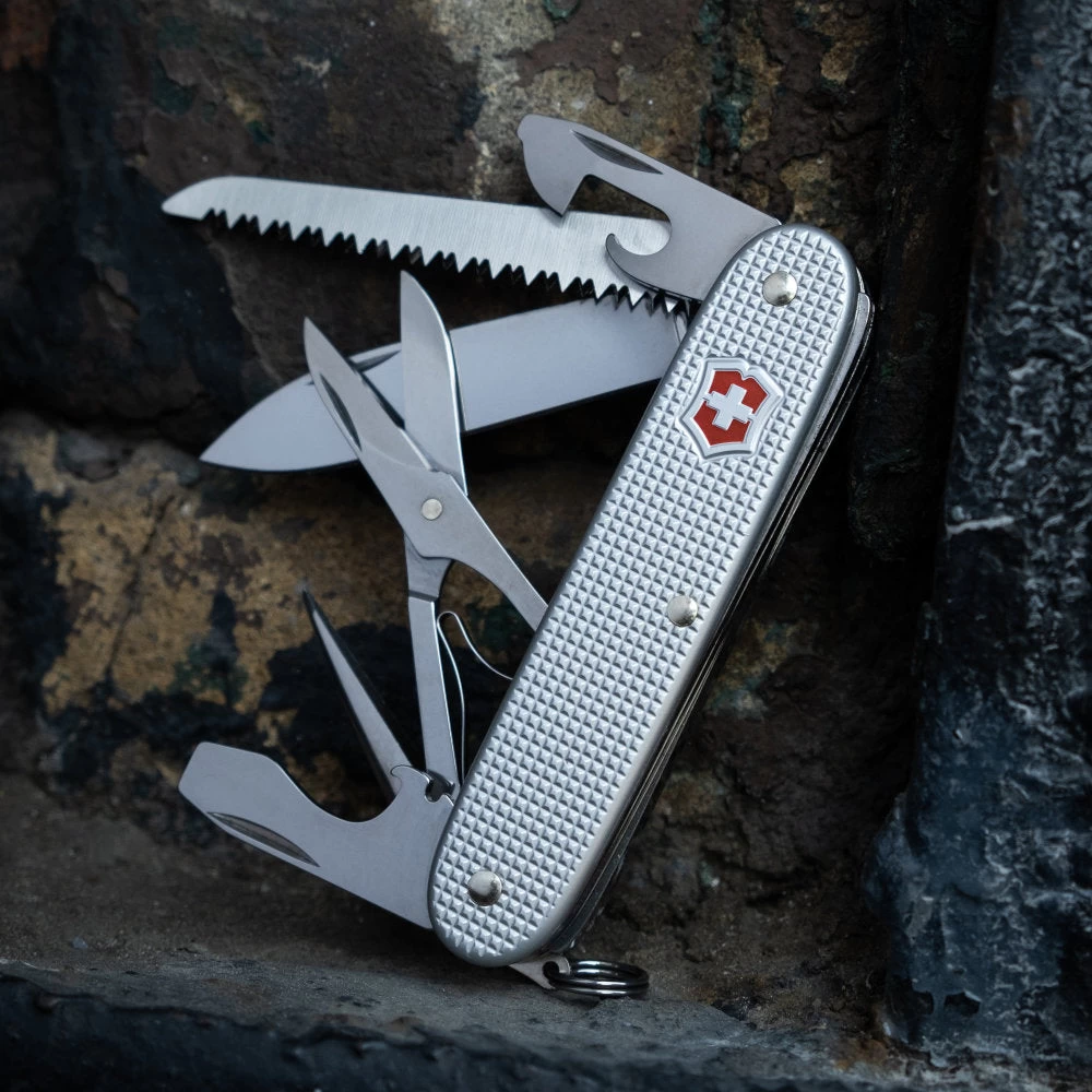 Victorinox Farmer X Alox Swiss Army Knife 2 Victorinox Farmer X Alox Swiss Army Knife - Image 2