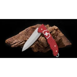 Victorinox Hunter Pro Lockback Folding Knife Stainless Steel Blade Red Alox Handle 0941520 -Victorinox Sale Online Product 60038