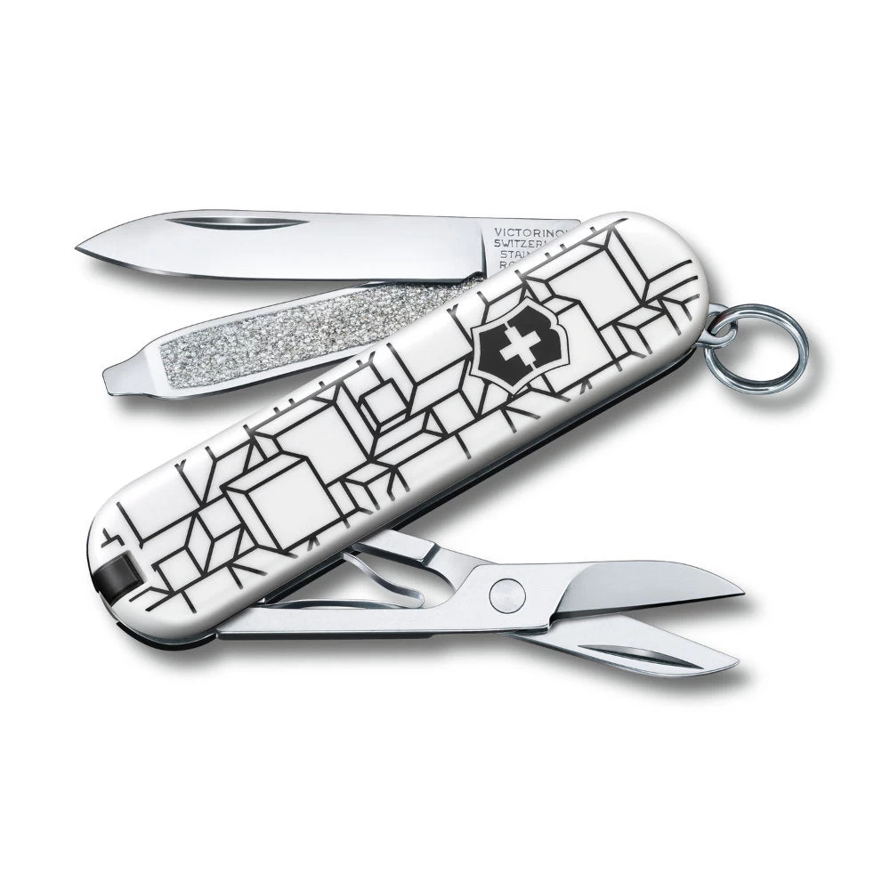 Victorinox Cubic Illusion Classic SD 2021 Limited Edition Swiss Army Knife 1 Victorinox Cubic Illusion Classic SD 2021 Limited Edition Swiss Army Knife