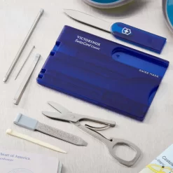 Victorinox SwissCard Classic Swiss Army Knife -Victorinox Sale Online SA53928 InUse x1000 4e7d36bc 1c05 4333 a698 7bab24344cbe