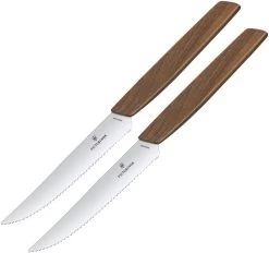 Victorinox Set 2pc Steak Fixed Knives 4.75" Serrated Stainless Steel Blade Walnut Handle 6900012WG