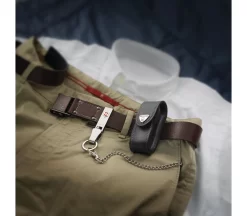 Victorinox Black Leather Pouch 91/93 Mm 5-8 Layers 6 Victorinox Black Leather Pouch 91/93 Mm 5-8 Layers -Victorinox Sale Online Victorinox Victorinox Black Leather Pouch 91 93 mm 5 8 layers 4.0521.3 2 1