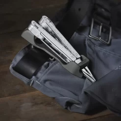 Victorinox SwissTool Multi-tool Synthetic Belt Holder -Victorinox Sale Online sa40829 lifestyle image x1000 163d1784 43ed 47db 98dd 4267dc98a55b