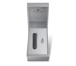 Victorinox Classic SD Brilliant Carbon -Victorinox Sale Online victorinox swiss army knife sak 0.6221.35 b2
